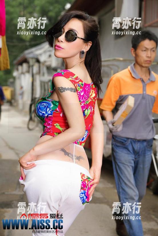 爱丝图包：一起练瑜伽，身体是本钱，心态才是关键！