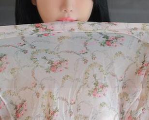私房美图里，Addielyn(에디린)的白色像是一缕清风，唏嘘吧？