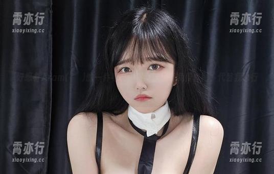 好想有Aram(아람)的一件毛衣，然而这里有免费套图，代替我也行啊！