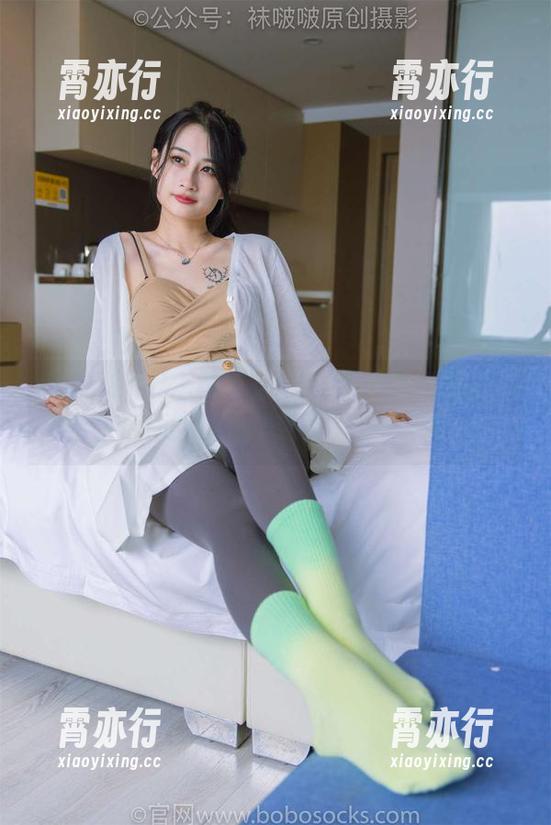 BoBoSocks袜啵啵-苏苏 BoBoSocks袜啵啵 - 苏苏的双高跟鞋:不看会后悔的福利图包,赶紧来捞一手!