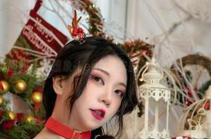 大胆到让人想象-Leah梓未的原图和教室禁忌