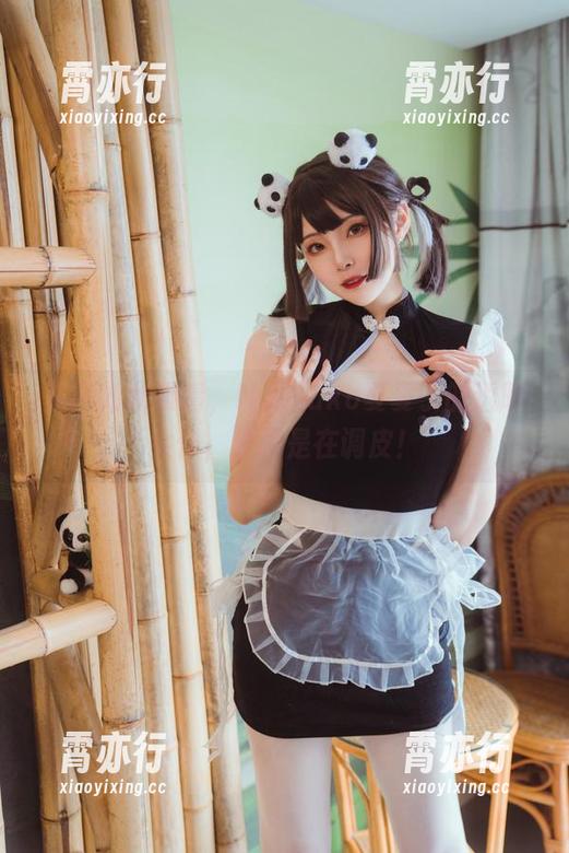 Natsuko夏夏子 美图如此吸睛,Natsuko夏夏子的透明女仆,分明是在调皮!