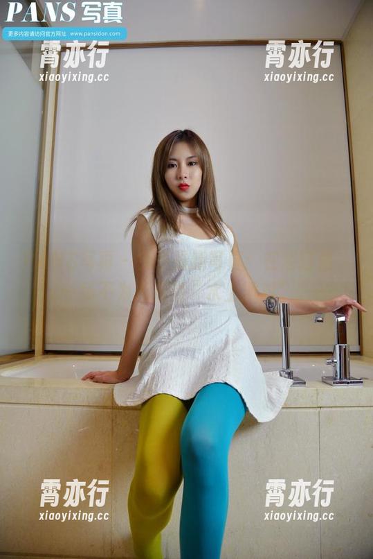 PANS写真-兔子 PANS写真 - 兔子最新写真:在浴缸里,一场不为人知的“水上派对”。