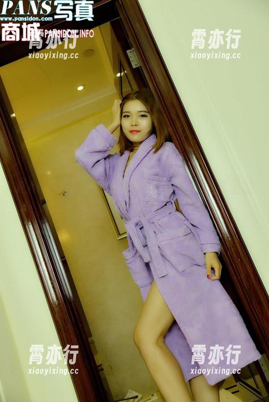 PANS写真-小青 PANS写真 - 套图中的小青,体操服里显得格外俏皮,力量与美感完美平衡