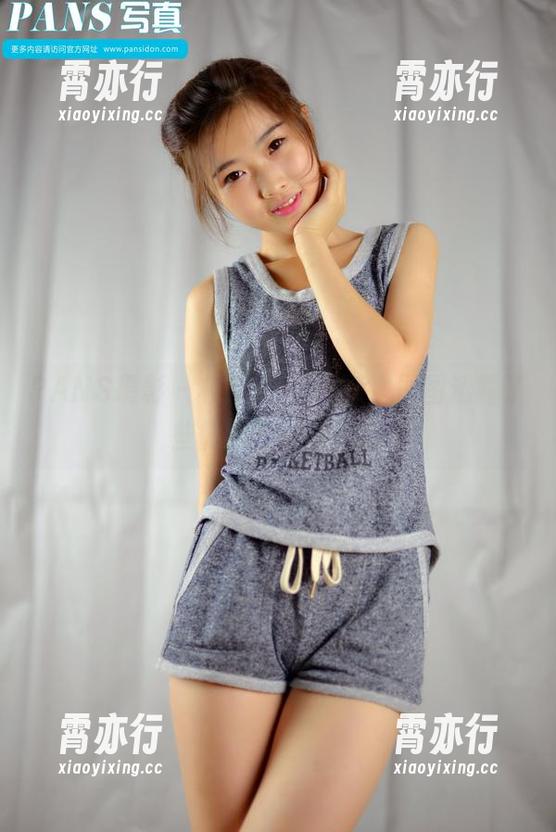 PANS摄影-kiki PANS摄影 - 校服里的Kiki,原图透露了些微的叛逆气息。