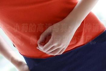 ROSI - 小莉的高清写真：那种清纯随意流露，像是校园里的清风。