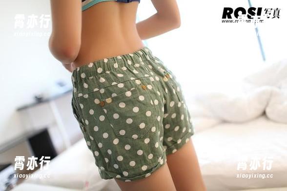 ROSI ROSI女孩的护士写真,救心又救眼