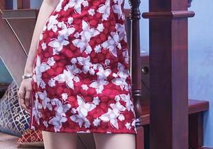 TouTiao头条女神 - 图库更新：发现艾静香天浴女神的侧面，真是个意外之美