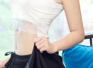 UGirls尤果网 - 温鈊怡短裤大公开——拍个美图，走红毯都不怕了。