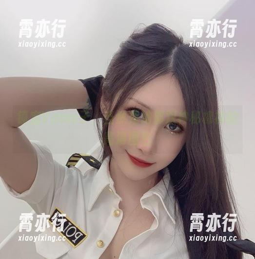 锁定Vams子，当然是她那双神秘棉袜的高清图包