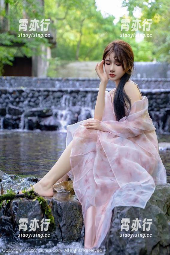 Xiuren秀人网-Demon瑶瑶 Xiuren秀人网 - Demon瑶瑶的女仆资源,随便翻一翻都想再看一次!