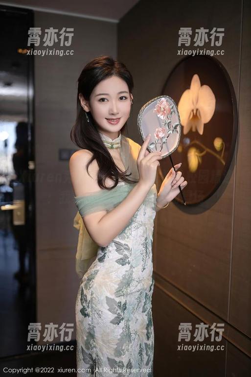 Xiuren秀人网 - Egg_尤妮丝校园精选:我真没认出这是学校的操场