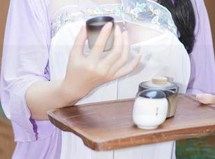 Xiuren秀人网 - 灵动的学妹，lingyu69图包在线，下载自己感受！