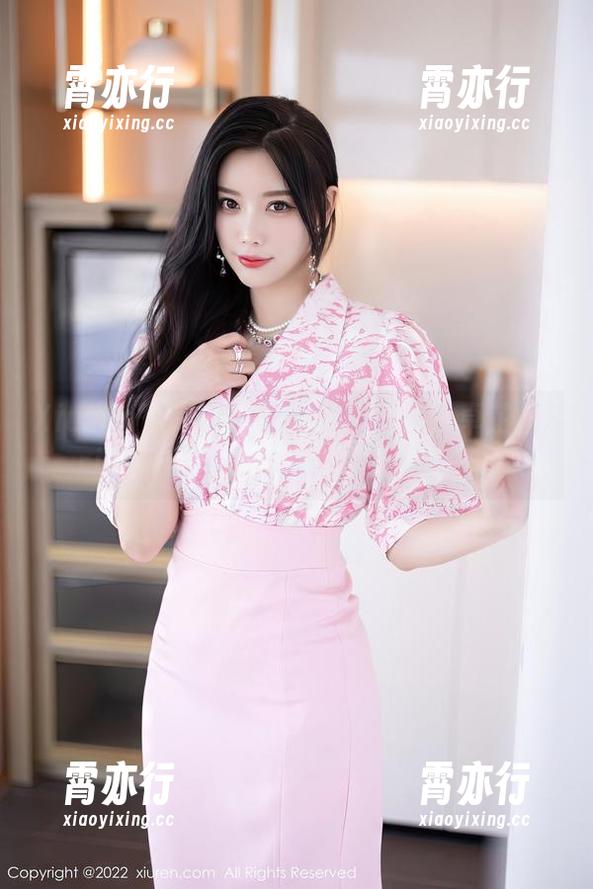 Xiuren秀人网-卓芷伊EricA Xiuren秀人网 - 这也能叫校服?卓芷伊EricA的合集让人想象力无上限啊!