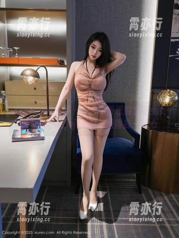 Xiuren秀人网-周jojobaby Xiuren秀人网 - 一去不复返的定制兔女郎写真,周jojobaby值得我一颗心