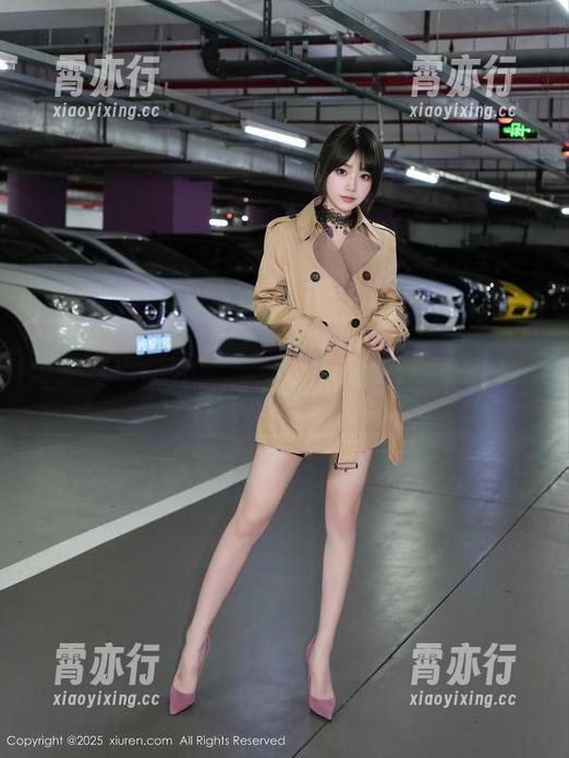 Xiuren秀人网 - 小肉肉咪的长腿大冒险,美图满天飞!套图齐齐来~