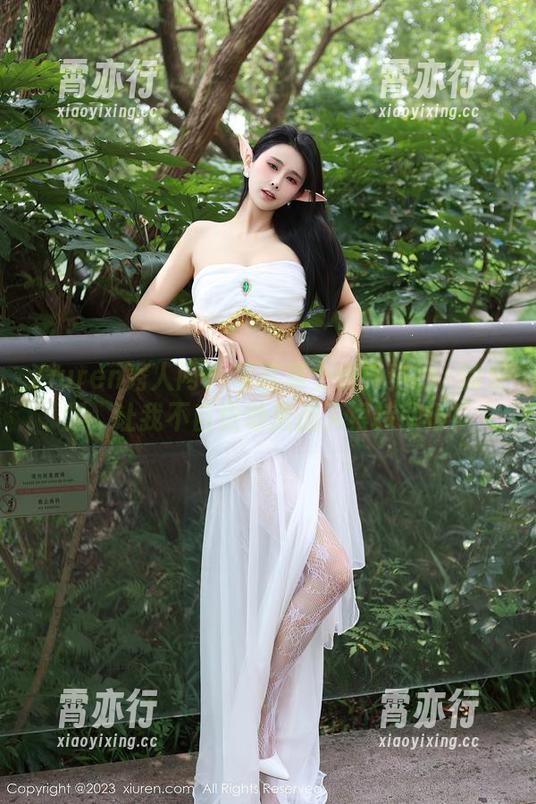 Xiuren秀人网 - 写真集上线:梦心玥的长腿,让我不自觉地想加入模特队伍!