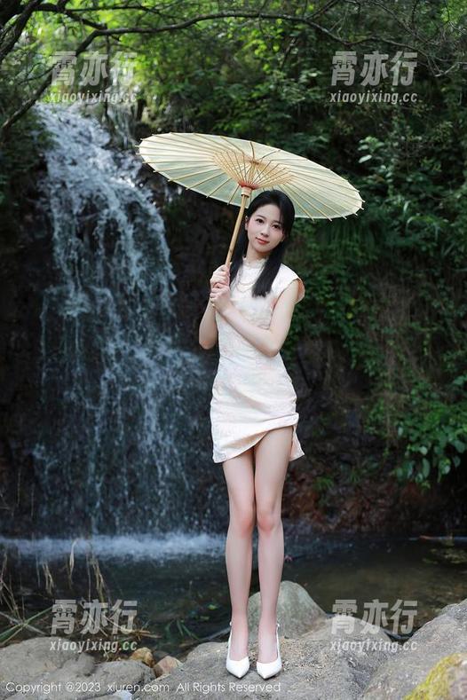 Xiuren秀人网-楚恬Olivia Xiuren秀人网 - 哎呀,楚恬Olivia的比基尼全套,图片得瑟得像海鸥,飞翔时都自信满满呢!