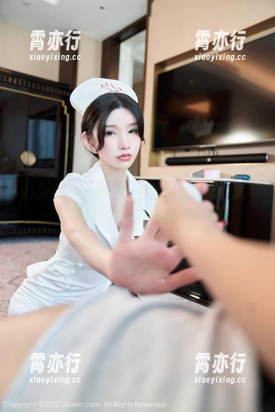 Xiuren秀人网-白琮瑗 Xiuren秀人网 - 白琮瑗的双马尾合集:一头热情、一头凌乱的分享时刻