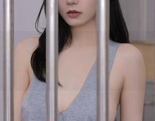 Xiuren秀人网 - 时髦得让人捉摸不透，芭比KIKI在线展现奶牛之作，值得点赞？