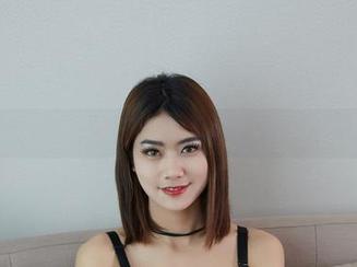 YouWu尤物馆 - 当FoxYini孟狐狸遇上浴缸，美图造梦还是自嗨现场？