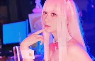 纯白的毕业季，izumi泉桃子的无圣光合辑让你眼前一亮！