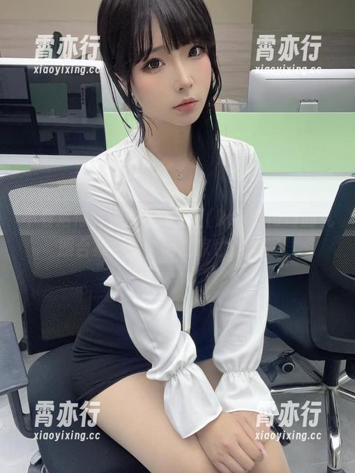 不看后悔，yuuhui玉汇(kokuhui)的礼服合集更新，宅在家也能养眼。