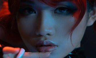 笑中带香，一笑芳香沁的少女全集，原图慢慢翻看