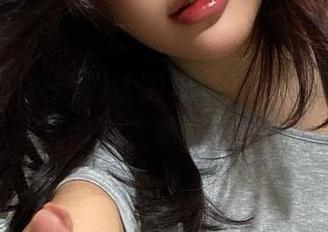 微密圈 - 校园静谧的角落，于芷晴的原图让人想一直停留在那儿，谁要来下载？
