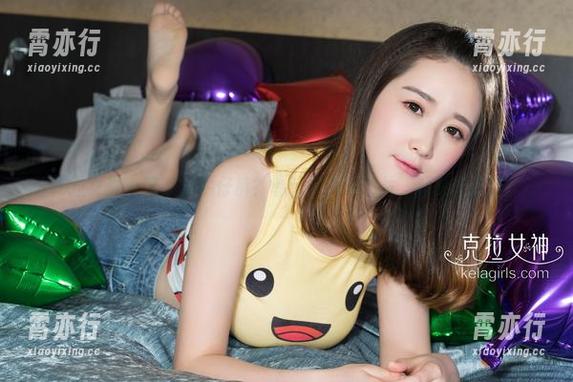 克拉女神-芊芊 克拉女神 - 芊芊穿牛仔裤?私藏的免费图片,赶紧拿去吧!