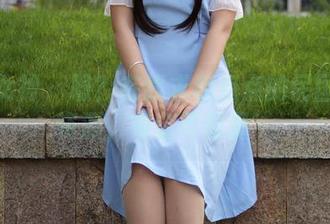 初夏女神 - 嗯？在线求租点点的民国少女资源，租金可商量～