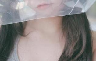 可可小白兔的体操服少女，情人节礼物再普通也要分个分享！