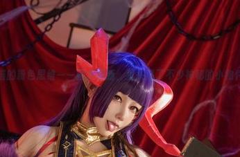 咔喵的粉色思维——图集更新，里头藏了不少神秘的小物件！
