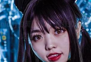 啊日日_Ganlory的美图揭晓：吊挂式后辈，独特无圣光走出个性的边界。