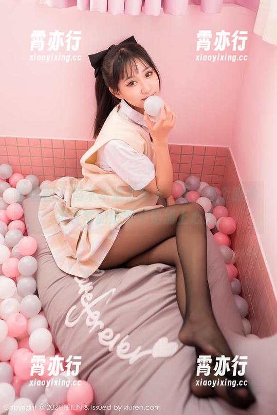 嗲囡囡-冯木木 嗲囡囡 - 冯木木温柔写真,喔,那个眼神...不寻常的感觉开始涌上心头。