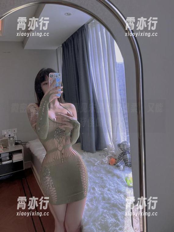 宋昱欣 微密圈 - 当高清遇见宋昱欣的温柔,又能擦出怎样奇怪的火花?