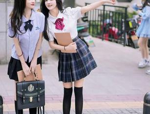 尤蜜荟 - 张思允Nice最新套图，女友状态真是百变风华，仿佛无时无刻不在发光。