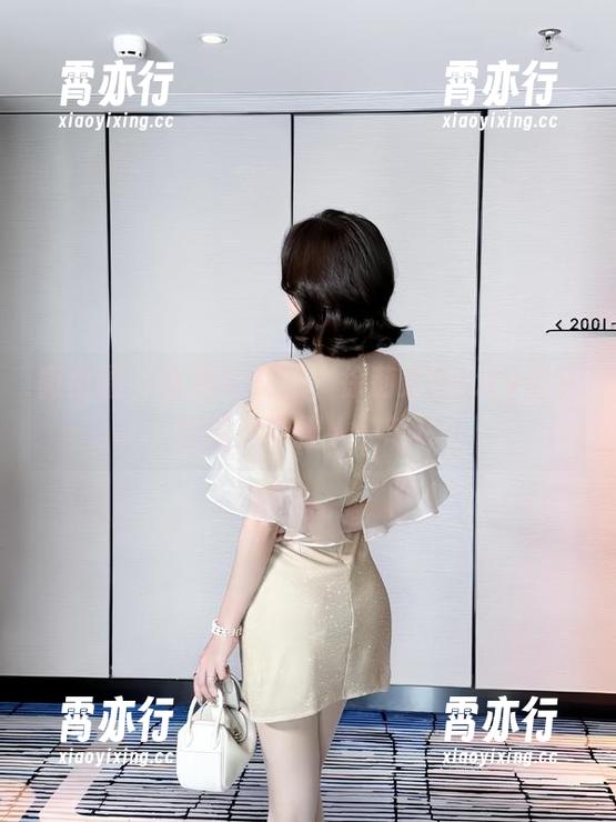 微密圈 - 女君的交接,徐莉芝Booty仍然在图片中撩人一笔!