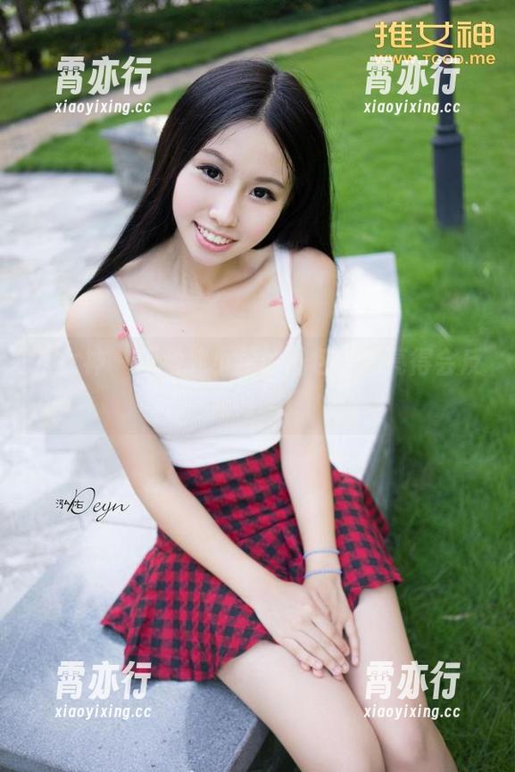 推女神-纯小希 推女神 - 观看纯小希的图包,油亮得会反光好吗!