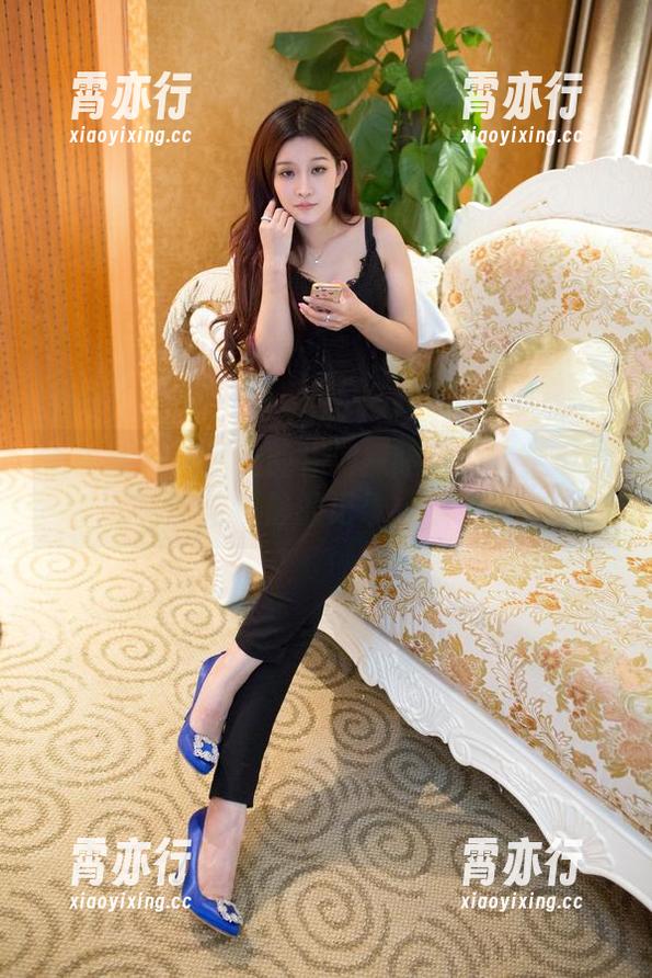 推女郎-冯雨芝 推女郎 - 冯雨芝的海滩探险游:图集是冷静的记录