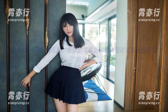 推女郎-连欣 推女郎 - 短裤vs私房:连欣的写真给我带来理论与实践的思维碰撞!