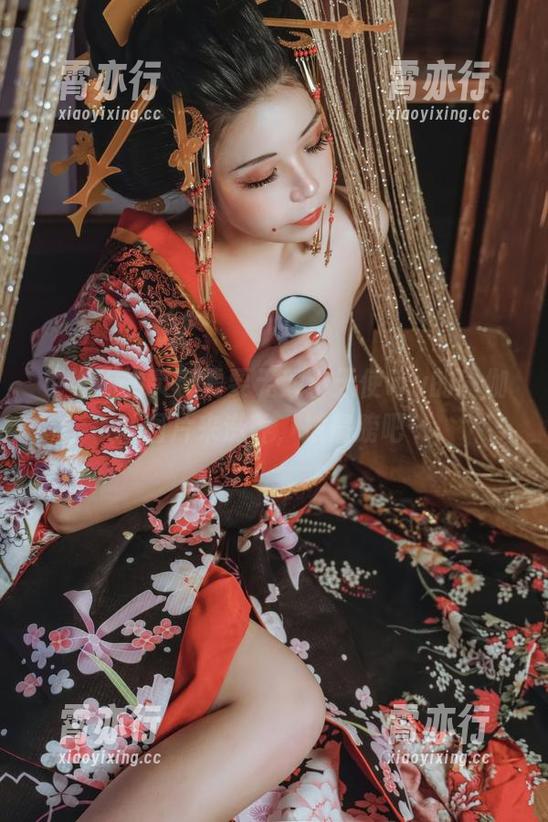 也许你的灵魂需要无颜小天使wy的瑜伽图片来滋养,拨肩膀吧