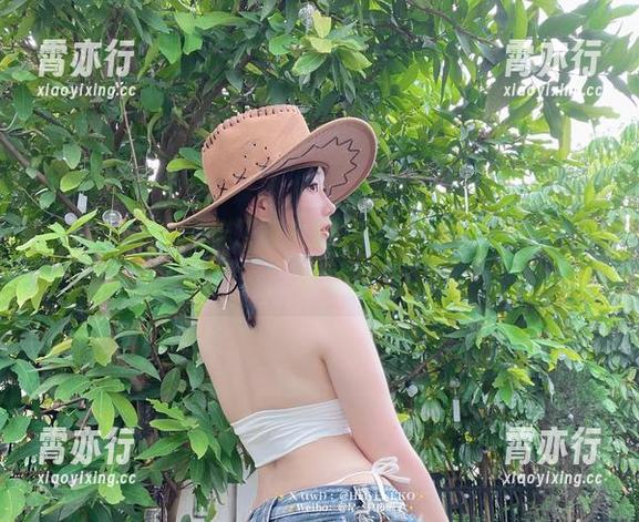 是一只废喵了 黑色的是一只废喵了写真集,分享一下你心中的‘喵’静时光