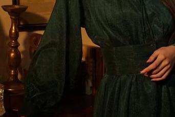 免费领略晓美妈的清纯魅力，图片里透出的那份天真，真的让人暖心。