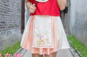 梦丝女神 - 校园写真，灵唯的照片，让我们重新品味那些甜蜜又苦涩的课间！