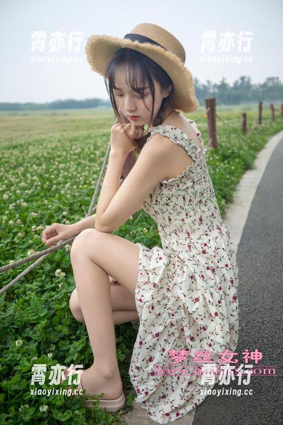 梦丝女神-莹仙女 梦丝女神 - 莹仙女与红裙的奇妙调查,图集中的叛逆仙气!