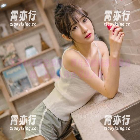 王羽杉 王羽杉的镂空美图,照片里的线条隐隐约约,又让人向往又让人迷。