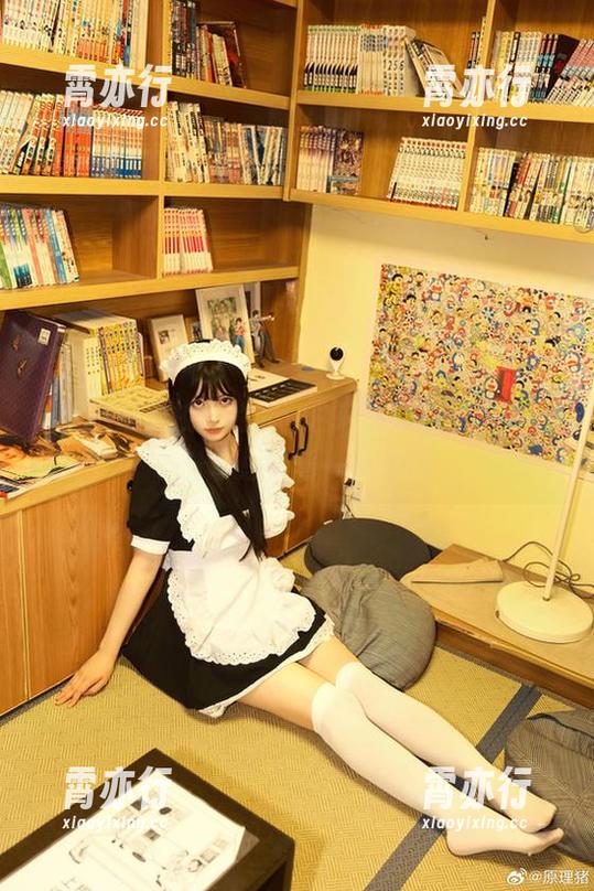 长大后唱着校服的歌,白莉爱吃巧克力的cos分享总带着一点洒脱