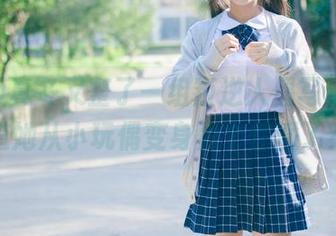 神楽坂真冬又整了一组叛逆人偶写真，难道她从小玩偶变身为个性派了？