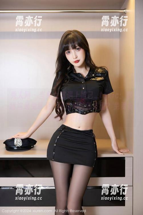 秀人网-妲己_toxic 秀人网 - 当兔女郎遇上妲己_toxic:你猜这是兔耳朵,还是她的新发型?免费美图等你来捧场!
